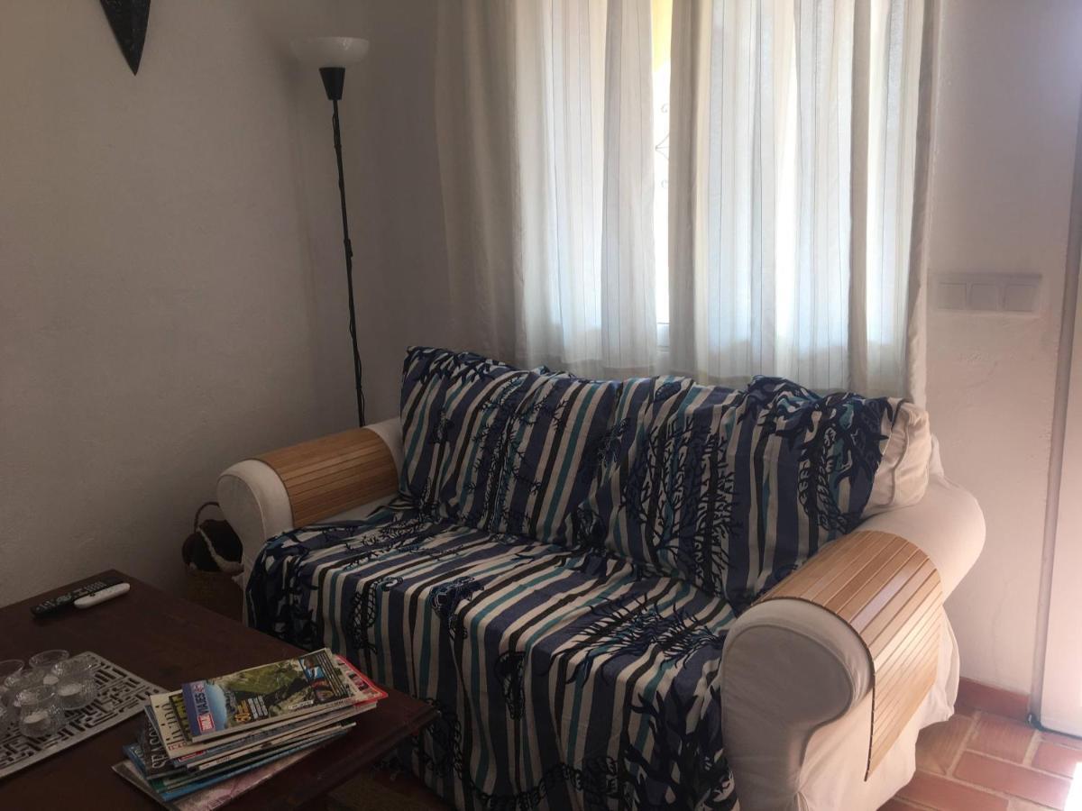 4 Persoons Bungalow Met Gemeenschappelijk Zwembad Teulada Exterior foto